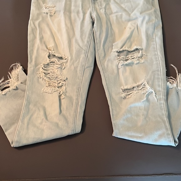 YMI Jeans - Picture 4 of 4